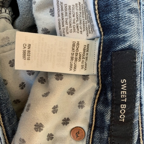 Lucky Brand Sweet Boot Jeans 6/28 - Picture 5 of 6